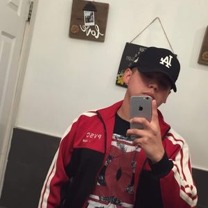 Meet your Posher, Leonel